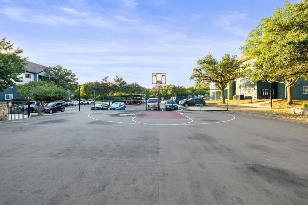 the outpost san marcos apartments near texas state university basektball court hoop